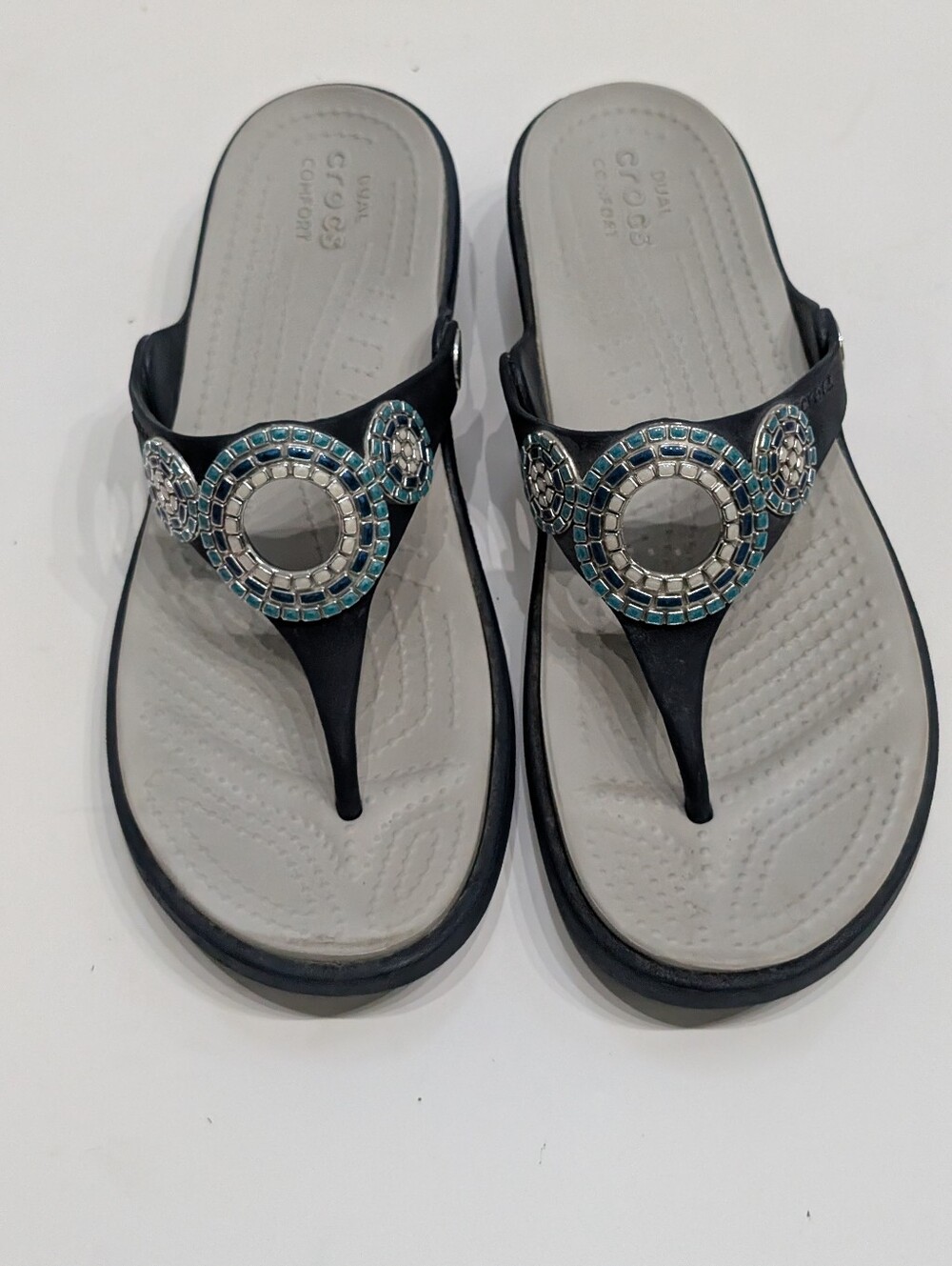 Crocs Women's 9 Sanrah Diamante Wedge Flip Sandals Navy Blue Embellished